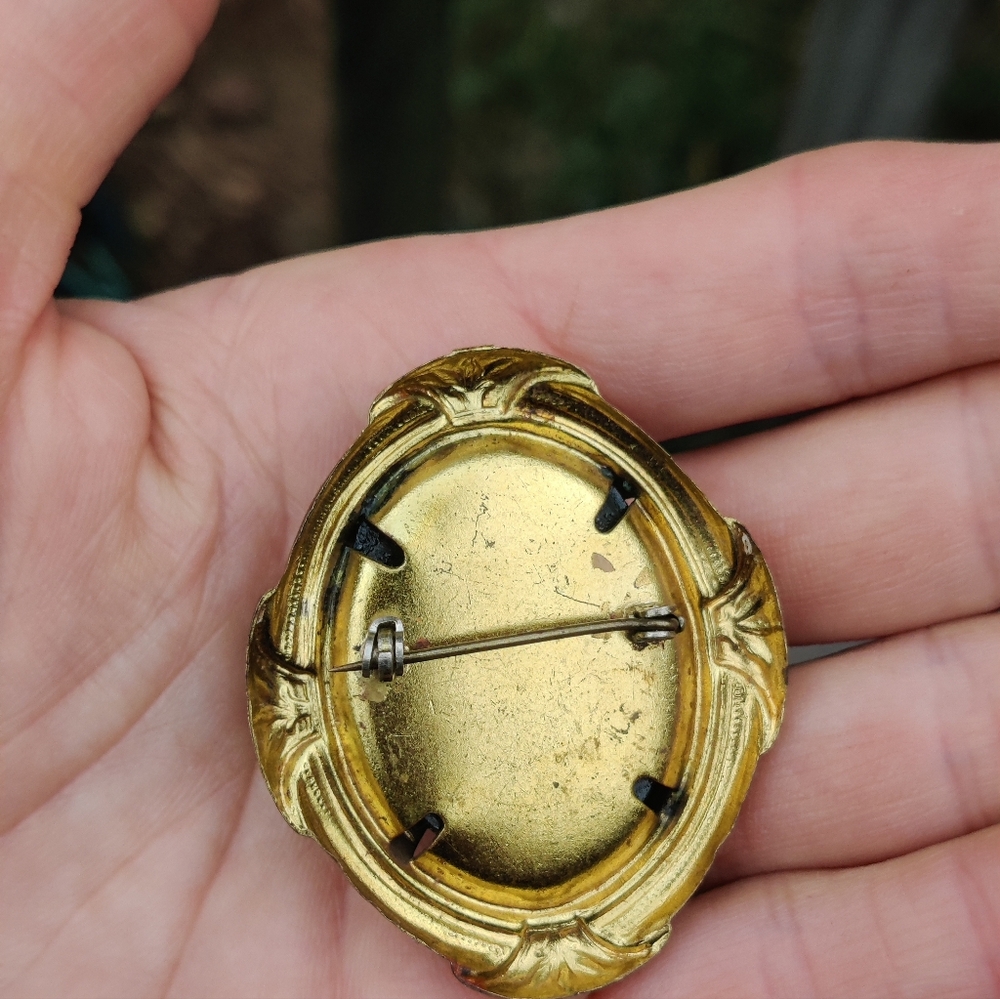 Antique Mourning? Cameo Brooch - Picture 4 of 8
